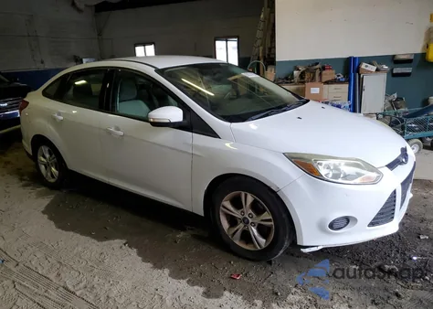 2014 Ford Focus Se from USA, damaged, VIN 1FADP3F26EL152402